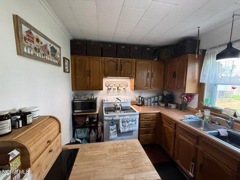 Tiny photo for 3401 E County Road 6, Tiffin, OH 44883 (MLS # 10009045)