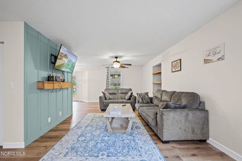 Tiny photo for 1463 Misty Oaks Drive, Findlay, OH 45840 (MLS # 10005830)