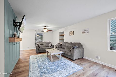 Tiny photo for 1463 Misty Oaks Drive, Findlay, OH 45840 (MLS # 10005830)