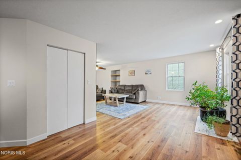 Tiny photo for 1463 Misty Oaks Drive, Findlay, OH 45840 (MLS # 10005830)