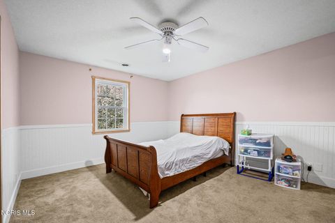 Tiny photo for 1463 Misty Oaks Drive, Findlay, OH 45840 (MLS # 10005830)