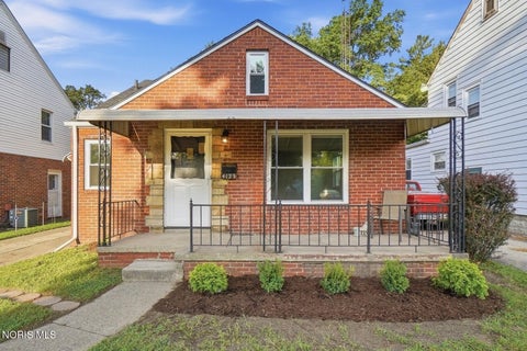 Tiny photo for 4123 Grantley Road, Toledo, OH 43613 (MLS # 10013481)