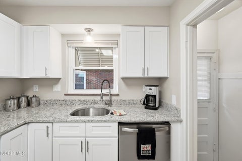 Tiny photo for 4123 Grantley Road, Toledo, OH 43613 (MLS # 10013481)