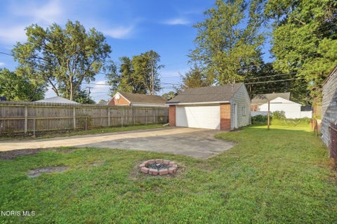 Tiny photo for 4123 Grantley Road, Toledo, OH 43613 (MLS # 10013481)