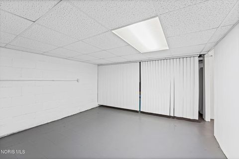 Tiny photo for 4639 Harvest Lane, Toledo, OH 43623 (MLS # 10006870)