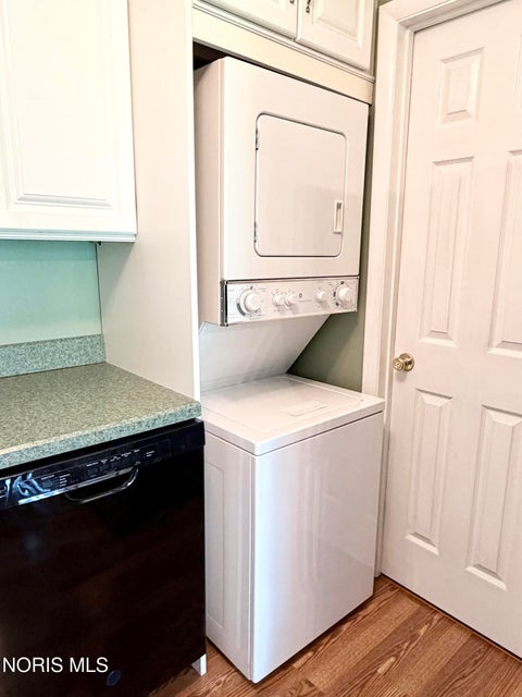 Tiny photo for 3752 Lakepointe Drive, Northwood, OH 43619 (MLS # 10010877)
