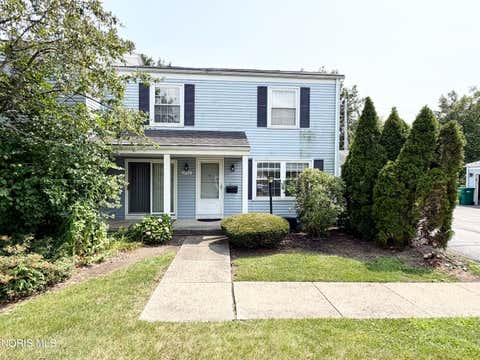 Photo of 3752 Lakepointe Drive, Northwood, OH 43619 (MLS # 10010877)
