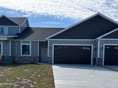 Photo of 188 E Bridge Road, Northwood, OH 43619 (MLS # 10011952)