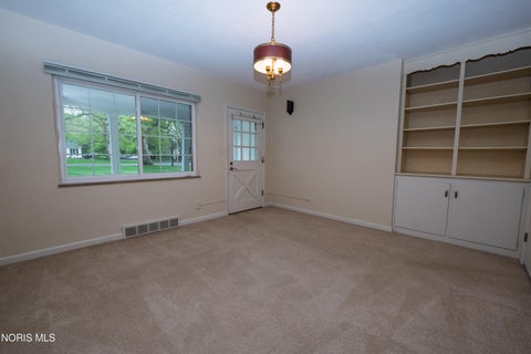 Tiny photo for 2953 Westchester Road, Ottawa Hills, OH 43615 (MLS # 10013814)