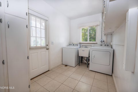 Tiny photo for 2953 Westchester Road, Ottawa Hills, OH 43615 (MLS # 10013814)