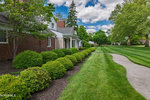 Tiny photo for 2953 Westchester Road, Ottawa Hills, OH 43615 (MLS # 10013814)