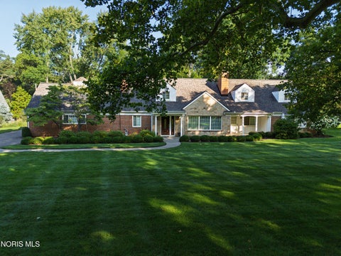 Tiny photo for 2953 Westchester Road, Ottawa Hills, OH 43615 (MLS # 10013814)