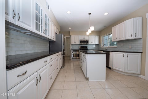 Tiny photo for 2953 Westchester Road, Ottawa Hills, OH 43615 (MLS # 10013814)