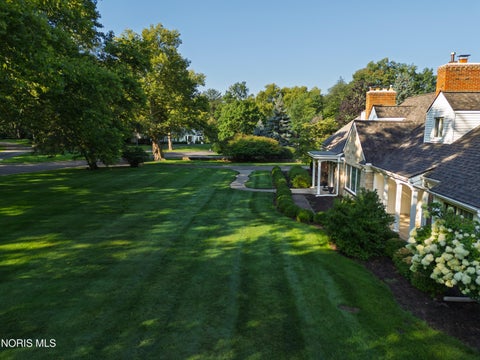 Tiny photo for 2953 Westchester Road, Ottawa Hills, OH 43615 (MLS # 10013814)