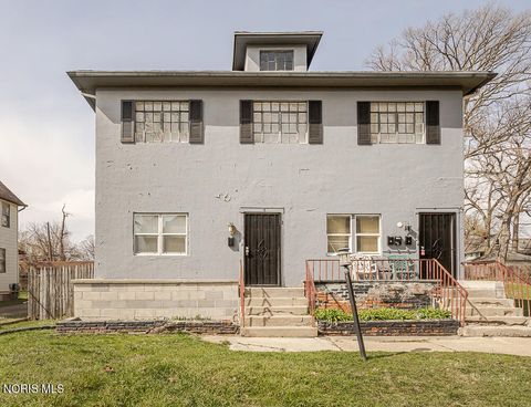 Photo of 358 Kenilworth Avenue, Toledo, OH 43610 (MLS # 10005771)