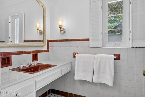 Tiny photo for 3700 W Bancroft Street, Ottawa Hills, OH 43606 (MLS # 10007300)