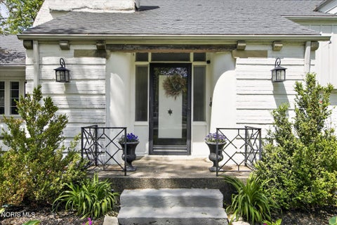 Tiny photo for 3700 W Bancroft Street, Ottawa Hills, OH 43606 (MLS # 10007300)