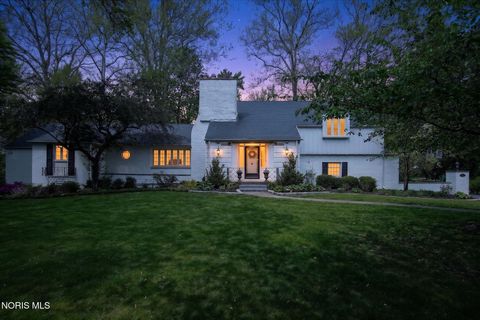 Tiny photo for 3700 W Bancroft Street, Ottawa Hills, OH 43606 (MLS # 10007300)