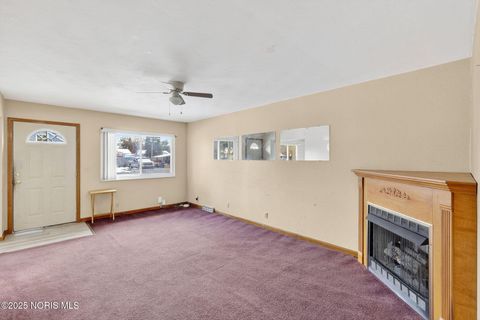 Tiny photo for 1826 Newport Avenue, Toledo, OH 43613 (MLS # 10001369)