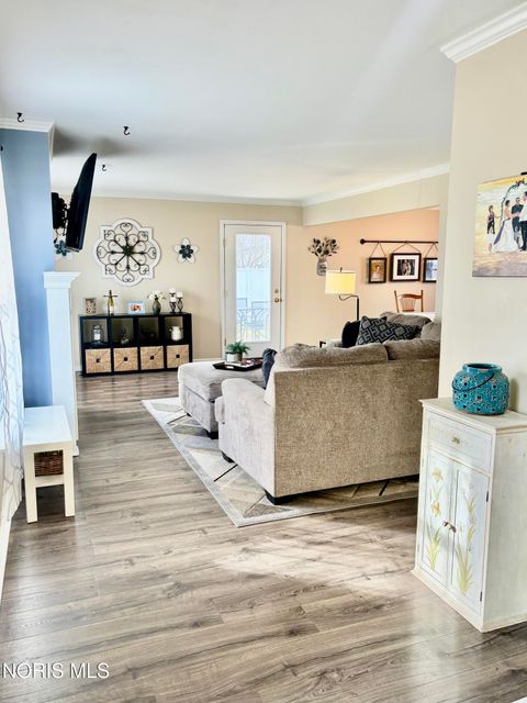 Tiny photo for 240 Ponderosa Drive, Oregon, OH 43616 (MLS # 10004416)