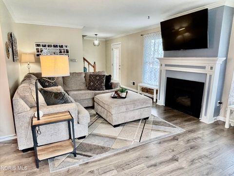 Tiny photo for 240 Ponderosa Drive, Oregon, OH 43616 (MLS # 10004416)