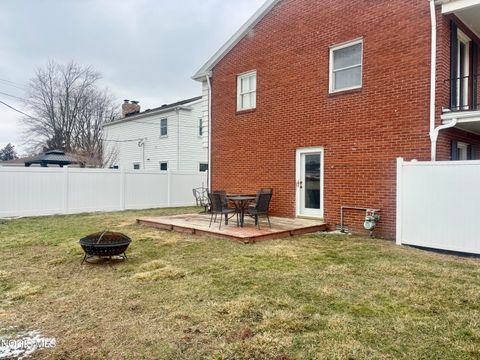 Tiny photo for 240 Ponderosa Drive, Oregon, OH 43616 (MLS # 10004416)