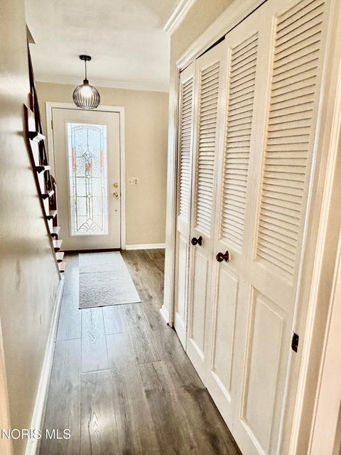 Tiny photo for 240 Ponderosa Drive, Oregon, OH 43616 (MLS # 10004416)