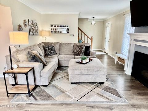 Tiny photo for 240 Ponderosa Drive, Oregon, OH 43616 (MLS # 10004416)