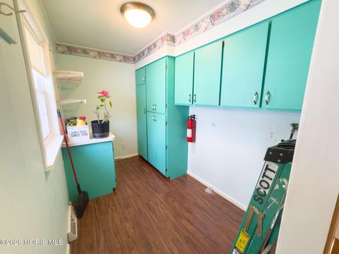 Tiny photo for 5652 Goodhue Drive, Toledo, OH 43615 (MLS # 10003879)