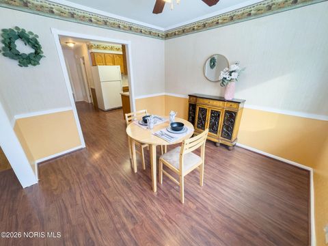 Tiny photo for 5652 Goodhue Drive, Toledo, OH 43615 (MLS # 10003879)