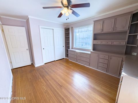 Tiny photo for 5652 Goodhue Drive, Toledo, OH 43615 (MLS # 10003879)