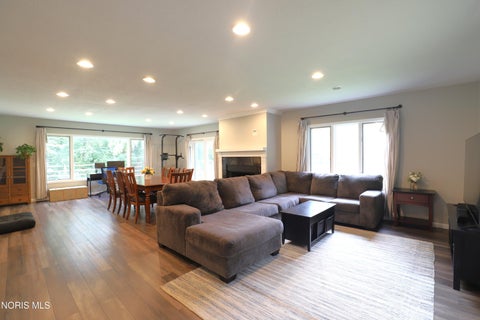 Tiny photo for 2419 S Crissey Road, Monclova, OH 43542 (MLS # 10012313)