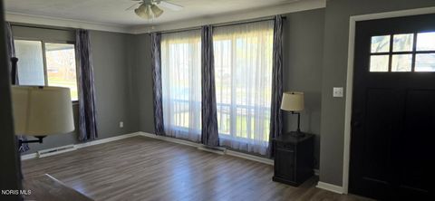 Tiny photo for 4110 Wise Street, Northwood, OH 43619 (MLS # 10005658)