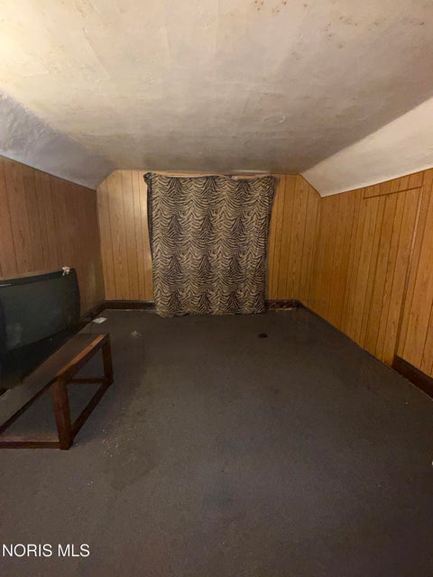 Tiny photo for 1262 Campbell Street, Toledo, OH 43607 (MLS # 10013252)