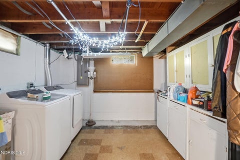 Tiny photo for 3506 Beverly Drive, Toledo, OH 43614 (MLS # 10008976)