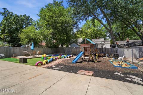 Tiny photo for 3506 Beverly Drive, Toledo, OH 43614 (MLS # 10008976)