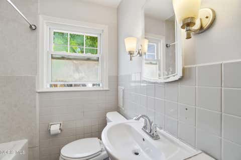 Tiny photo for 3506 Beverly Drive, Toledo, OH 43614 (MLS # 10008976)