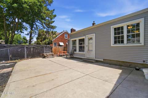 Tiny photo for 3506 Beverly Drive, Toledo, OH 43614 (MLS # 10008976)