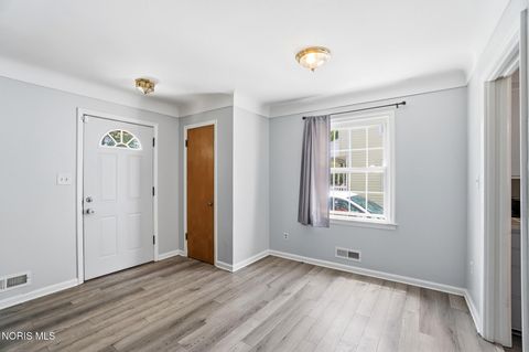 Tiny photo for 3506 Beverly Drive, Toledo, OH 43614 (MLS # 10008976)