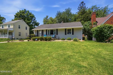 Tiny photo for 3506 Beverly Drive, Toledo, OH 43614 (MLS # 10008976)