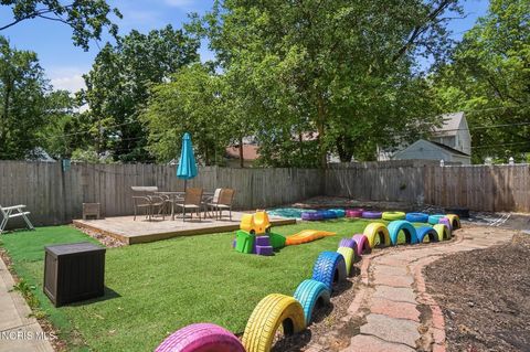 Tiny photo for 3506 Beverly Drive, Toledo, OH 43614 (MLS # 10008976)