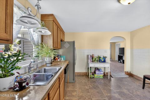 Tiny photo for 639 Park Street, Napoleon, OH 43545 (MLS # 10008824)