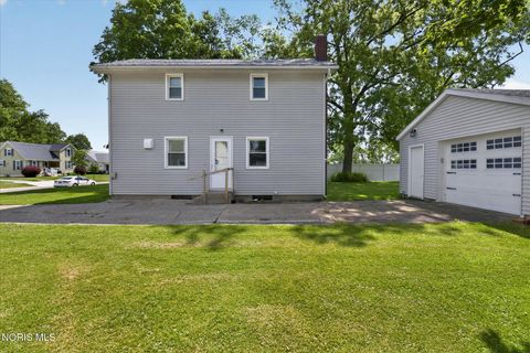 Tiny photo for 639 Park Street, Napoleon, OH 43545 (MLS # 10008824)
