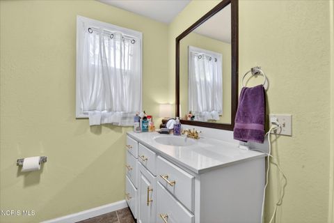 Tiny photo for 639 Park Street, Napoleon, OH 43545 (MLS # 10008824)