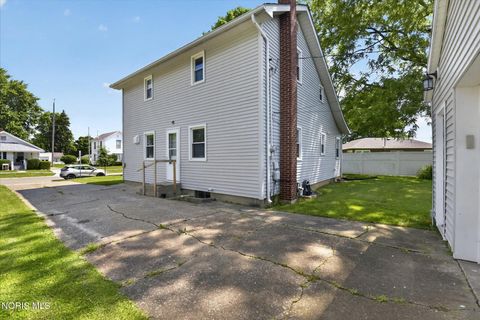 Tiny photo for 639 Park Street, Napoleon, OH 43545 (MLS # 10008824)
