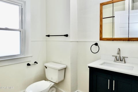 Tiny photo for 1838 Giant Street, Toledo, OH 43613 (MLS # 10009796)