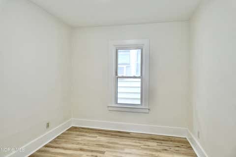 Tiny photo for 1838 Giant Street, Toledo, OH 43613 (MLS # 10009796)