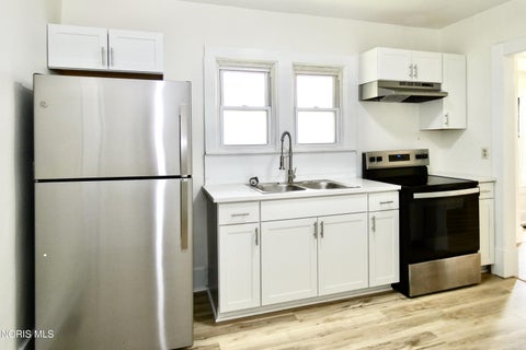 Tiny photo for 1838 Giant Street, Toledo, OH 43613 (MLS # 10009796)