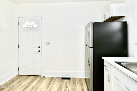 Tiny photo for 1838 Giant Street, Toledo, OH 43613 (MLS # 10009796)