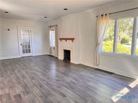 Tiny photo for 723 W High Street, Bryan, OH 43506 (MLS # 10004367)